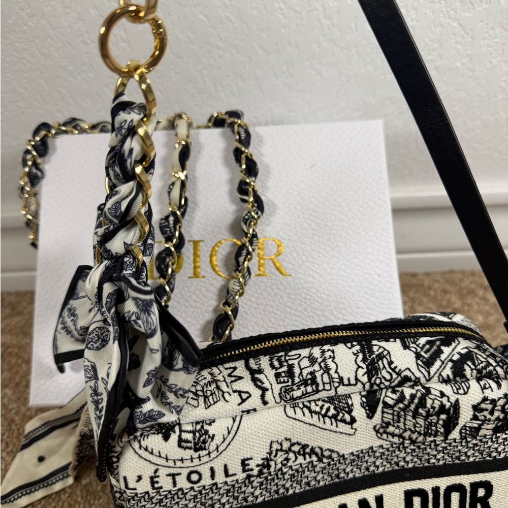Dior Black & Cream Christian Dior Toile Cosmetic Crossbody Bag - Picture 3 of 6